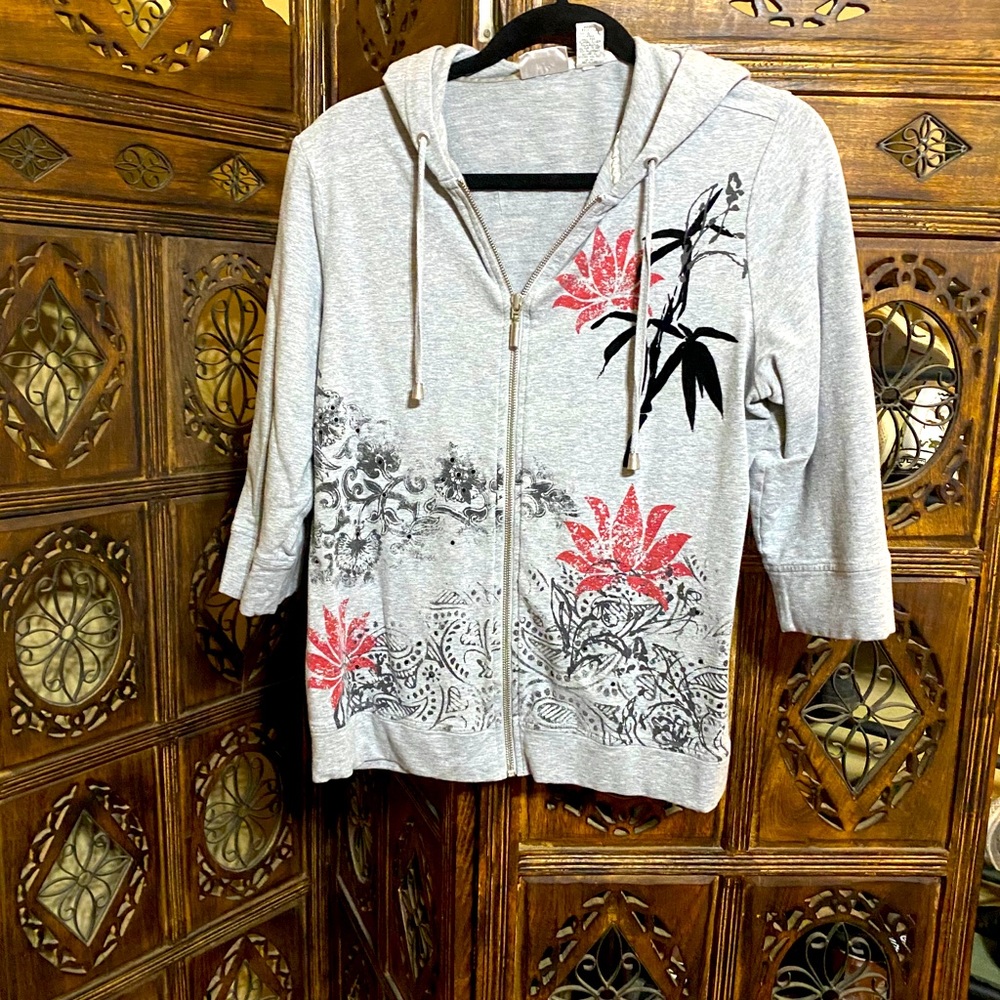 Elbow sleeve hoodie